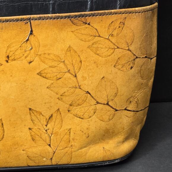 C.L. Whiting Collection Leather Crossbody Satchel Leaf Design Black& Camel Color - Picture 3 of 16